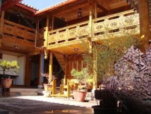 Kerry Inn Лицзян Экстерьер фото